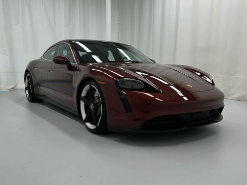 Used 2021 Porsche Taycan 4S w/ Premium Package AWD/4WD image 1