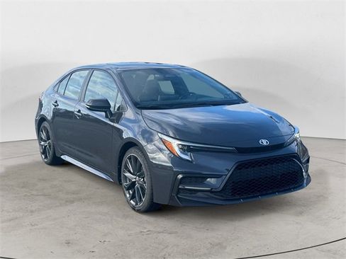 Used 2023 Toyota Corolla XSE image 7