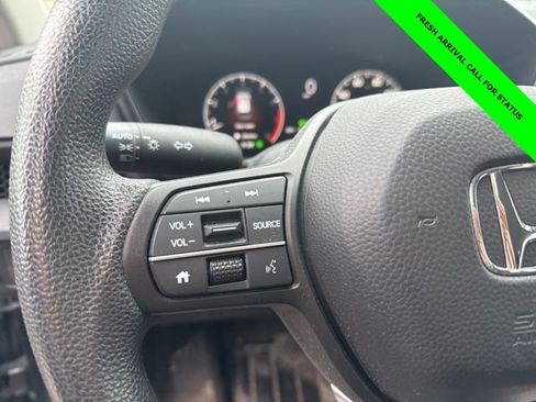 Used 2023 Honda CR-V LX image 25