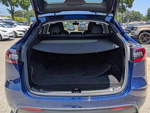 Used 2023 Tesla Model Y Performance AWD/4WD image 33