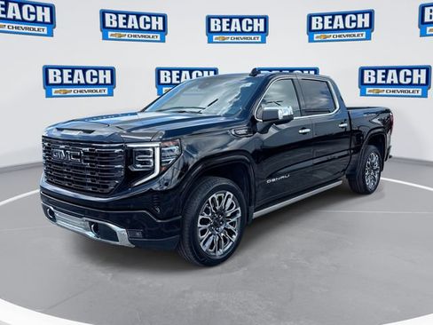 Used 2025 GMC Sierra 1500 Denali Ultimate AWD/4WD image 1