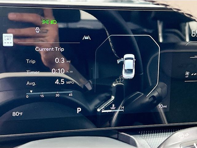 New 2025 Kia K4 GT-Line w/ GT-Line Sunroof Package FWD image 12