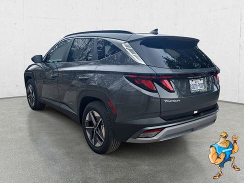 New 2026 Hyundai Tucson SEL FWD image 7