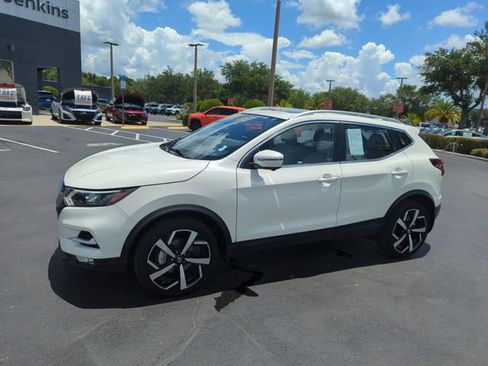 Certified 2021 Nissan Rogue Sport SL w/ Premium Package FWD image 13