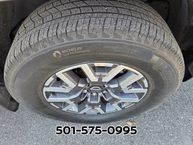 Used 2024 Nissan Frontier SL w/ Technology Package RWD image 8