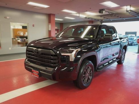 Used 2025 Toyota Tundra SR5 image 3