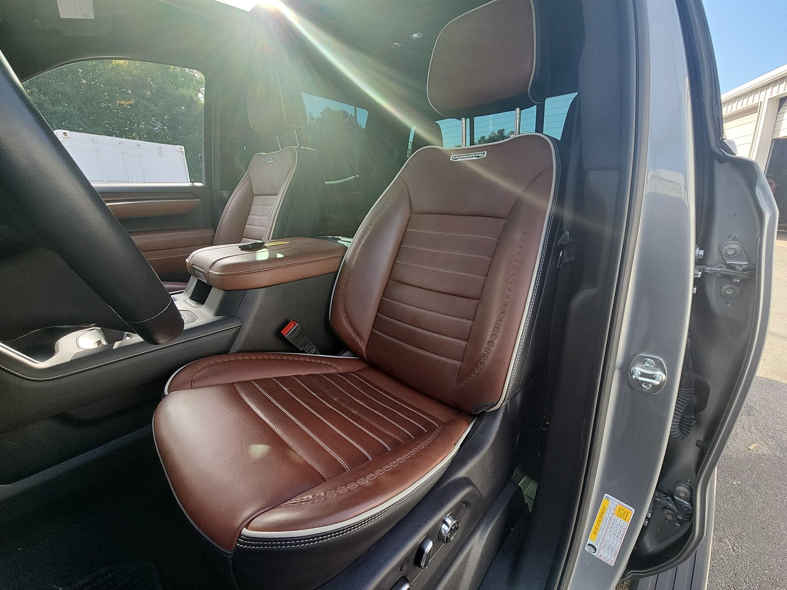 Used 2025 GMC Sierra 1500 Denali Ultimate AWD/4WD image 19