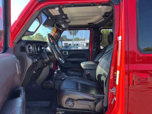 Used 2020 Jeep Gladiator Overland image 10