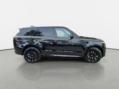 New 2025 Land Rover Range Rover Sport Dynamic SE image 4