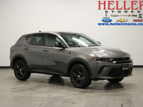Used 2024 Dodge Hornet GT Plus image 1