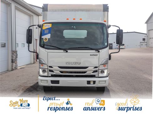Used 2024 Isuzu NPR image 8