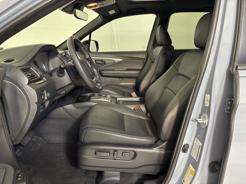 Used 2023 Honda Passport EX-L image 14