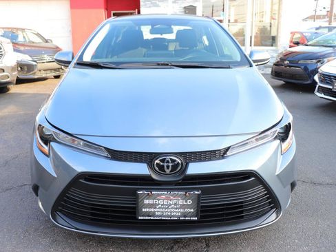Used 2026 Toyota Corolla LE FWD image 8