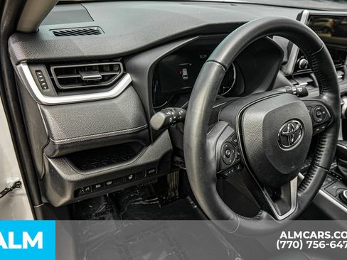 Used 2025 Toyota RAV4 XLE Premium w/ Weather Package AWD/4WD image 38