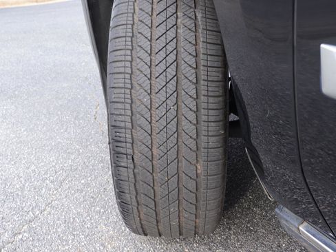 Used 2020 Cadillac Escalade Premium Luxury image 39