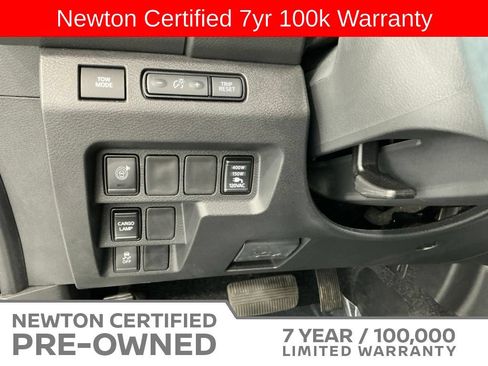 Used 2025 Nissan Frontier SV w/ SV Convenience Package RWD image 33