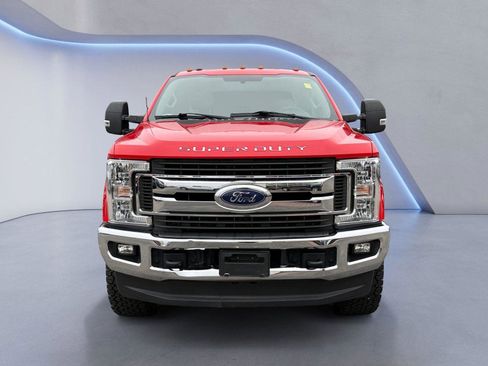 Used 2018 Ford F250 XLT w/ XLT Value Package image 8