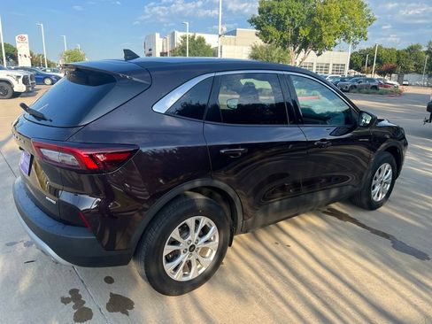 Used 2023 Ford Escape Active AWD/4WD image 14