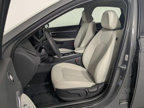 Used 2023 Hyundai Sonata SE FWD image 14