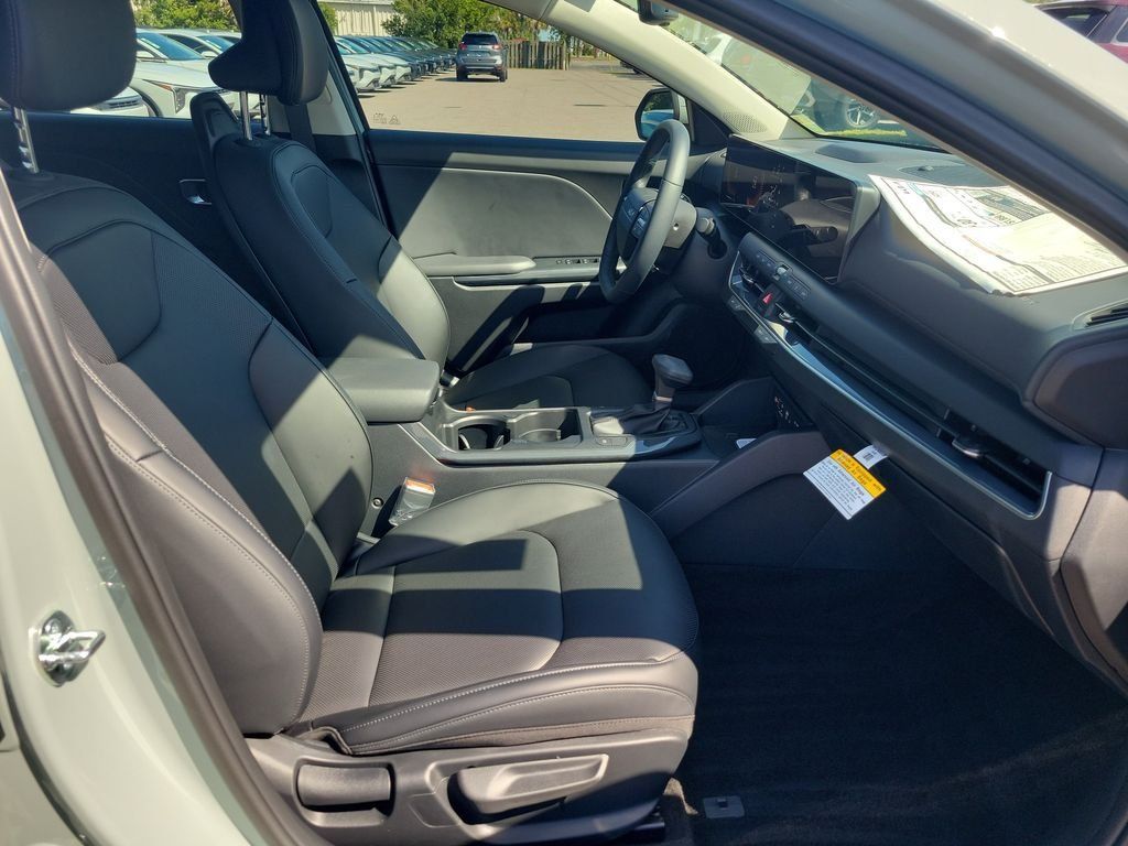 New 2026 Kia K4 EX FWD image 7