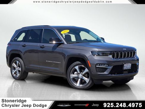 Used 2023 Jeep Grand Cherokee Limited w/ Luxury Tech Group II RWD image 1