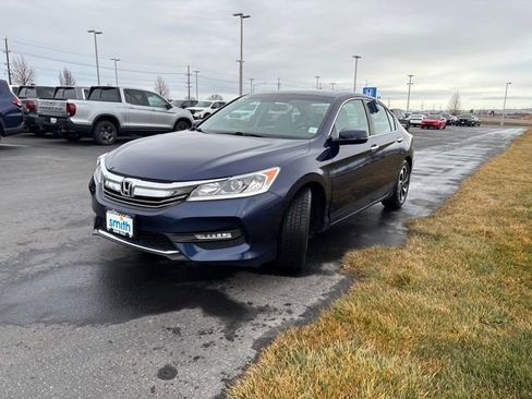 Used 2016 Honda Accord EX image 7