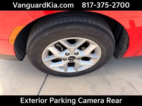 Certified 2025 Kia Soul LX w/ LX Technology Package image 8