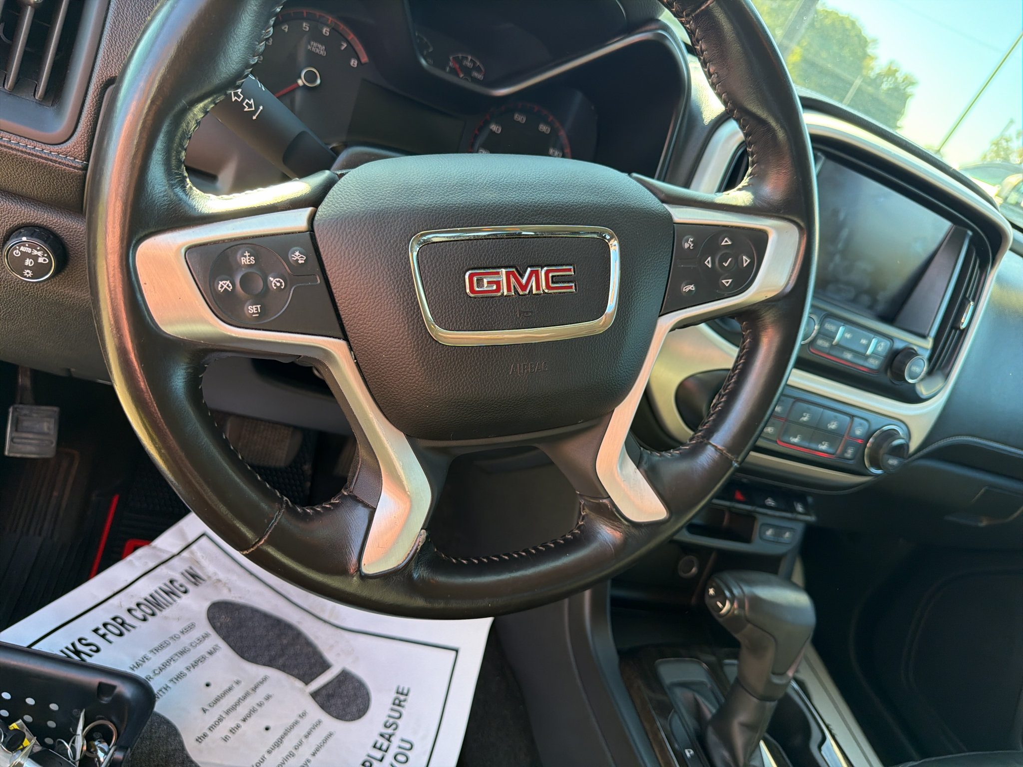 Used 2016 GMC Canyon SLT w/ Driver Alert Package AWD/4WD image 11