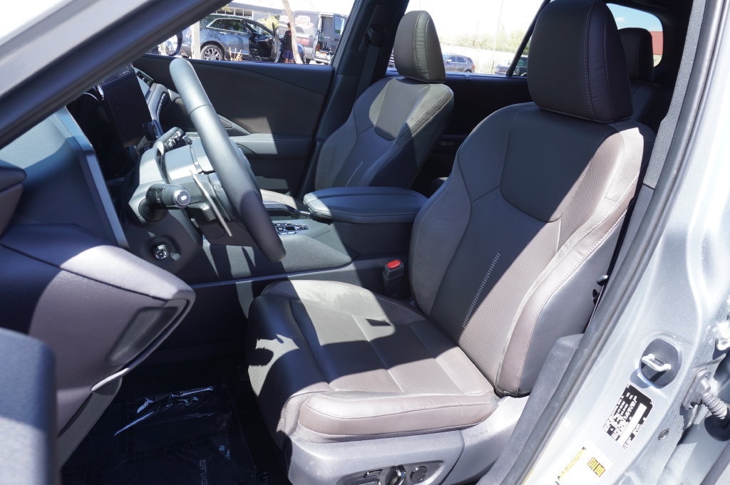 Used 2025 Lexus TX 350 AWD w/ Technology Package image 18
