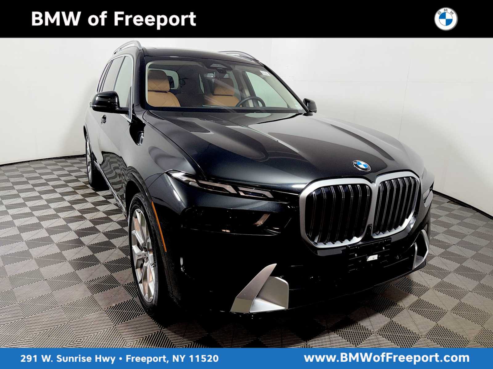 Used 2025 BMW X7 xDrive40i w/ Premium Package AWD/4WD image 1