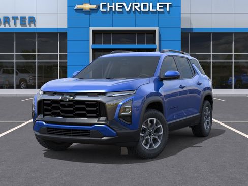 New 2026 Chevrolet Equinox ACTIV w/ Convenience Package III FWD image 30