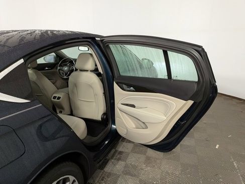 Used 2018 Buick Regal Preferred w/ Driver Confidence Package #1 image 33