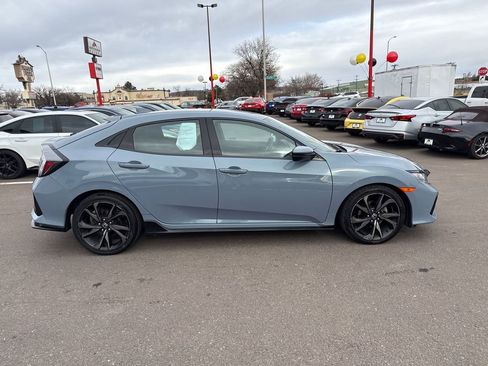 Used 2019 Honda Civic Sport image 8