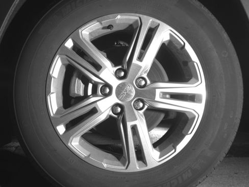 Used 2024 GMC Terrain SLE image 12