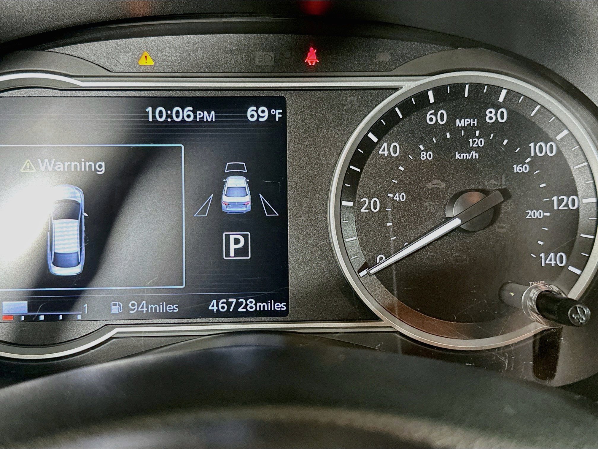 Used 2025 Nissan Versa SV FWD image 19