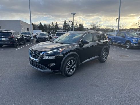 Certified 2023 Nissan Rogue SV w/ SV Premium Package image 3