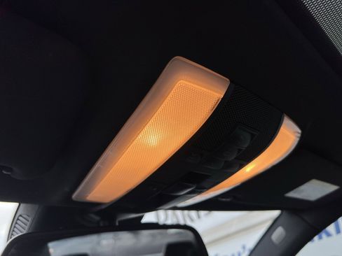 Used 2016 Mercedes-Benz E 400 4MATIC Coupe image 31