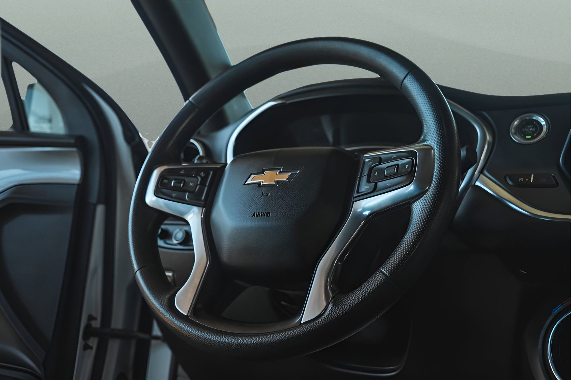 Used 2021 Chevrolet Blazer LT AWD/4WD image 23