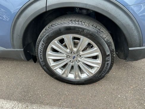 Certified 2021 Ford Explorer Limited w/ Equipment Group 301A image 37