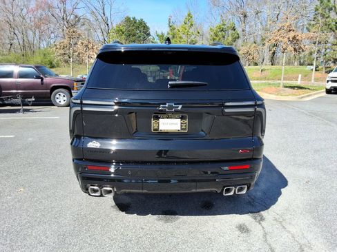 New 2026 Chevrolet Traverse RS image 6