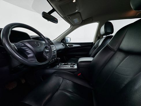 Used 2017 Nissan Pathfinder SL image 21