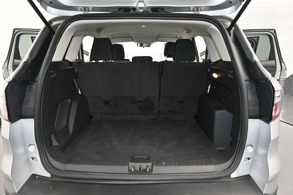 Used 2018 Ford Escape SE AWD/4WD image 9
