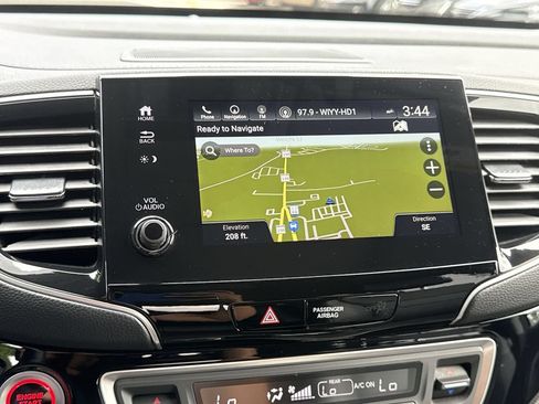 Used 2019 Honda Pilot Touring image 20