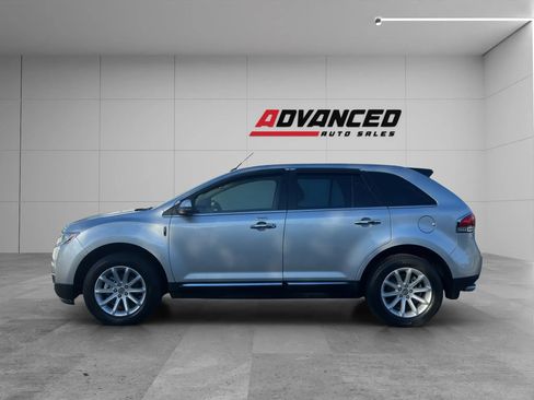 Used 2012 Lincoln MKX AWD image 7