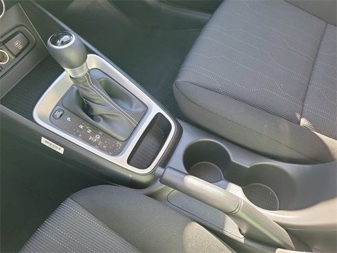 New 2026 Hyundai Venue SE image 12