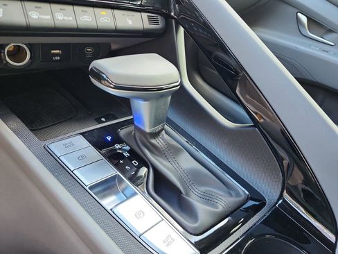 Certified 2024 Hyundai Elantra SEL w/ Convenience Package image 15