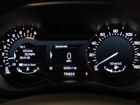 Used 2017 Lincoln MKC Select w/ Lincoln MKC Climate Package image 39