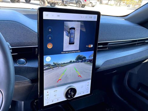 Certified 2024 Ford Mustang Mach-E GT image 29