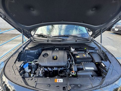 Used 2025 Kia Soul LX w/ LX Technology Package image 30