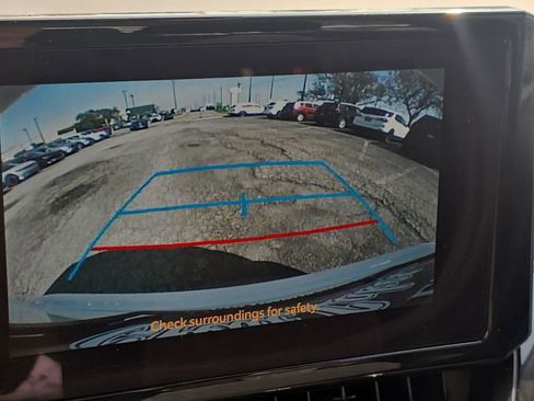 Used 2025 Toyota Corolla LE FWD image 19